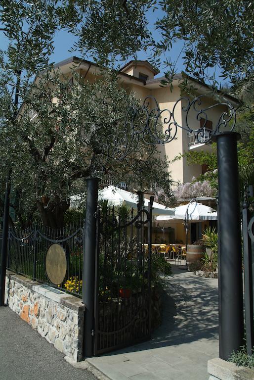 La Foresta Monteisola モンテ・イーゾラ エクステリア 写真